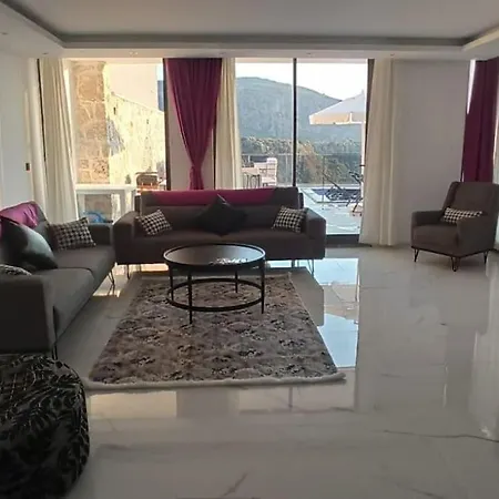 Vila Su Kaş